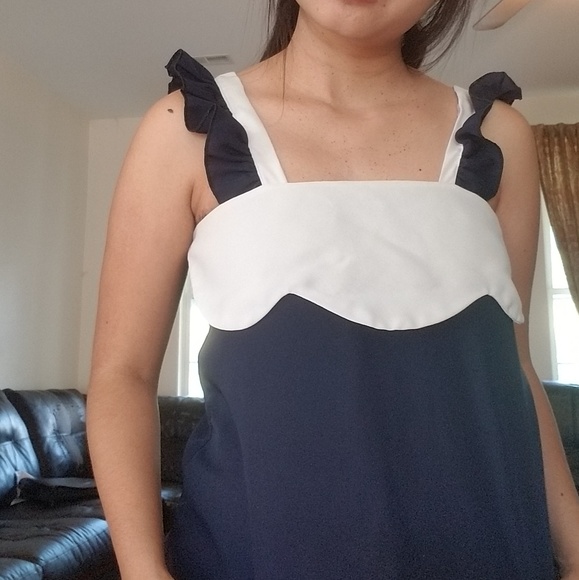 Top - Picture 3 of 4